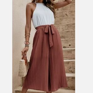 Womens Two Tone Pleated Belted Jumpsuit Sleeveless Size Large